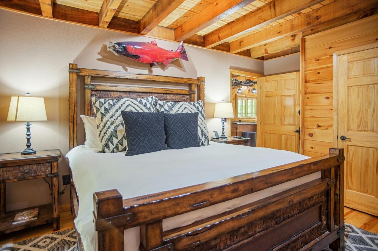 Iron Mountain Lodge - Beautiful Cabin With Forest & Mountain Views! Butler Exteriör bild